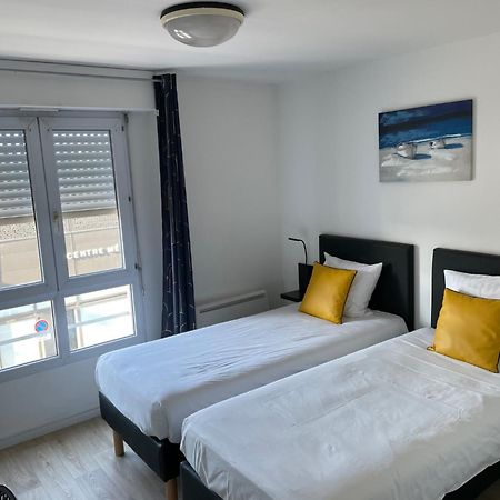 Brit Hotel Cherbourg Esterno foto